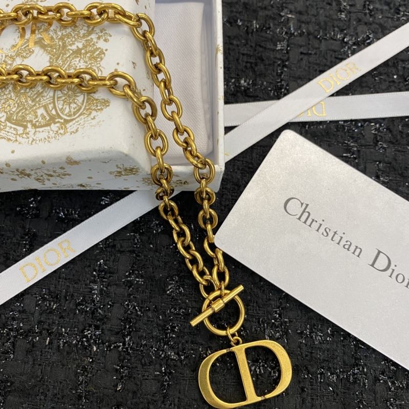chr1st1an D10r necklaces